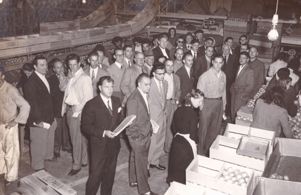 VISITA-AO-PACKINGHOUSE-DE-LIMEIRA---1920